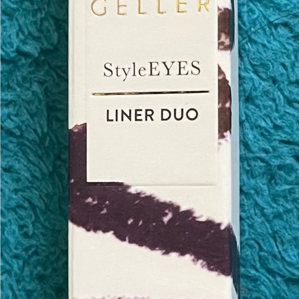 Laura Geller StyleEYES Liner Duo in Black and White